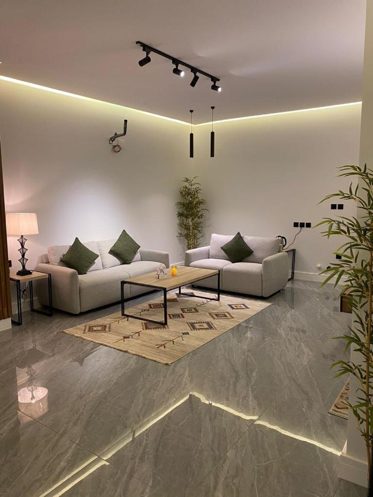شقق أسرار العلا الفندقيه Al Ula Exterior foto